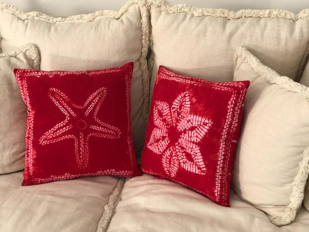 https://www.shogozenart.com/cdn/shop/products/scarletshiboriorinuitpillow.jpg?v=1623448649